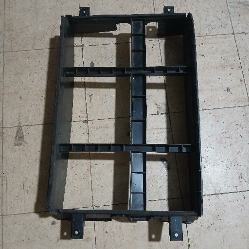 Hyundai creta cradle - Private Seller Hyundai creta cradle - Private Seller