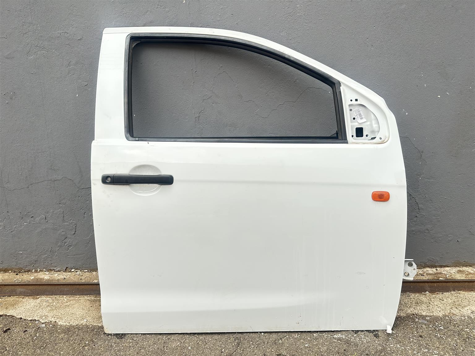 Isuzu D-max Single cab door - Private Seller Isuzu D-max Single cab door - Private Seller