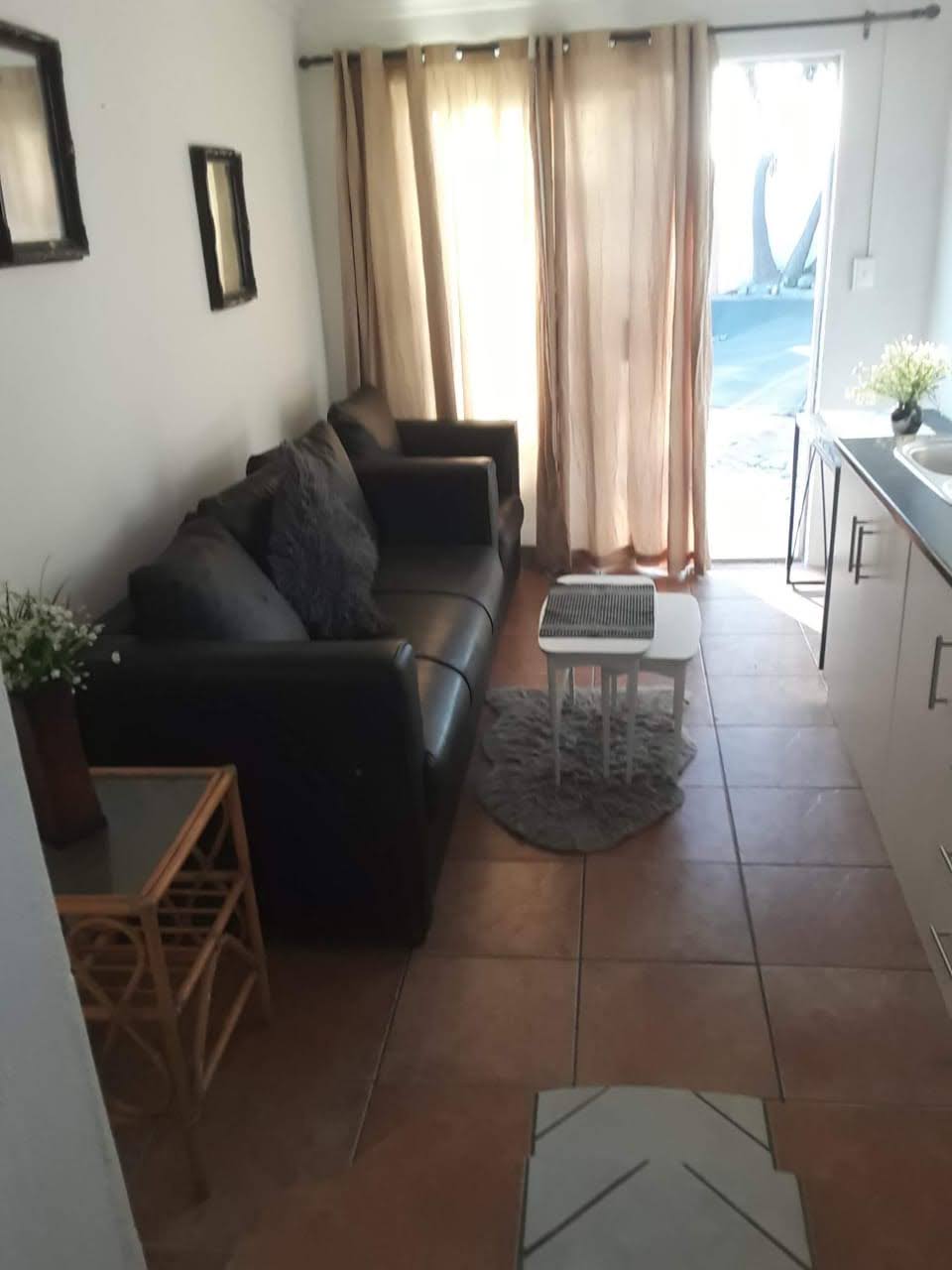 Northern Computer Owner Granny flat (bachelor) for rent in Bothasig | Junk Mail Marketplace