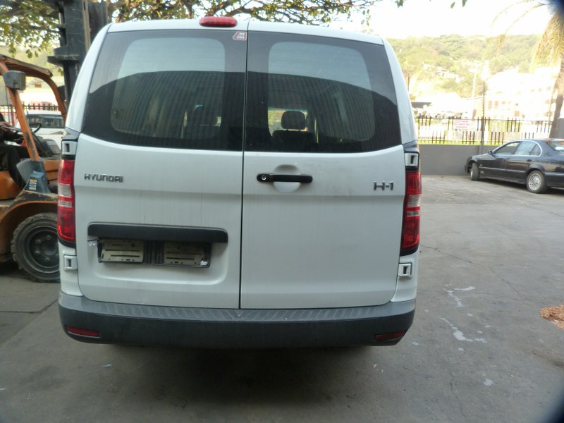 Hyundai H-1 2.5 CRDi Manual White - 2012 STRIPPING FOR SPARES - Private Seller Hyundai H-1 2.5 CRDi Manual White - 2012 STRIPPING FOR SPARES - Private Seller
