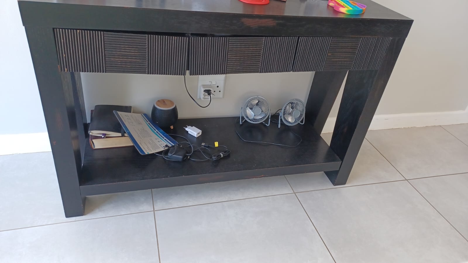 5.1 Samsung sound systems, TV Stand & Server