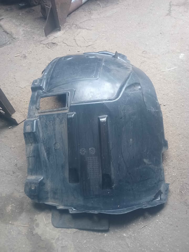 Front mudguard right front part Mercedes-Benz art. A - Private Seller