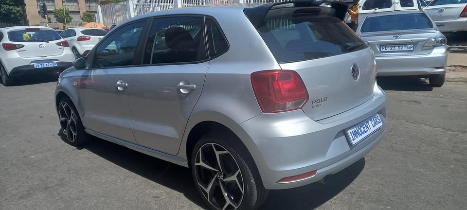 2021 VW POLO VIVO 1.4 COMFORTLINE, MANUAL TRANSMISSION, GREY COLOUR, 60000KM