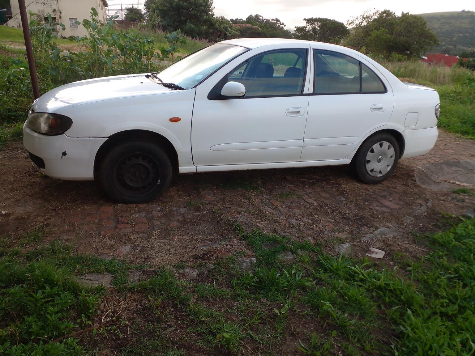 Nissan Almera