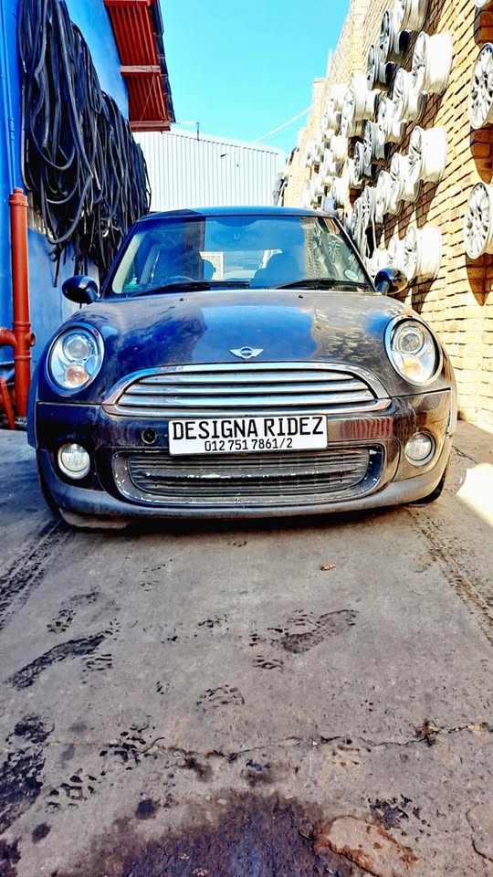MINI COOPER R56 AVAILABLE STRIPPING FOR SPARES