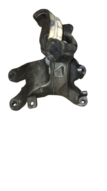 AUDI A4 ENGINE MOUNTING SUPPORT BRACKET 1.8T 2.0T (2007-2012) - Private Seller AUDI A4 ENGINE MOUNTING SUPPORT BRACKET 1.8T 2.0T (2007-2012) - Private Seller
