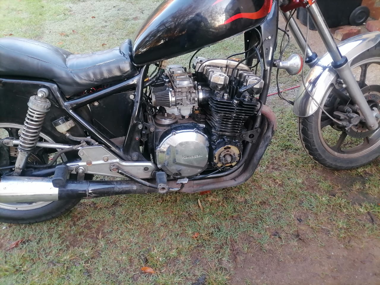 Kawazaki KZ 1000 1981 LTD Model | Junk Mail