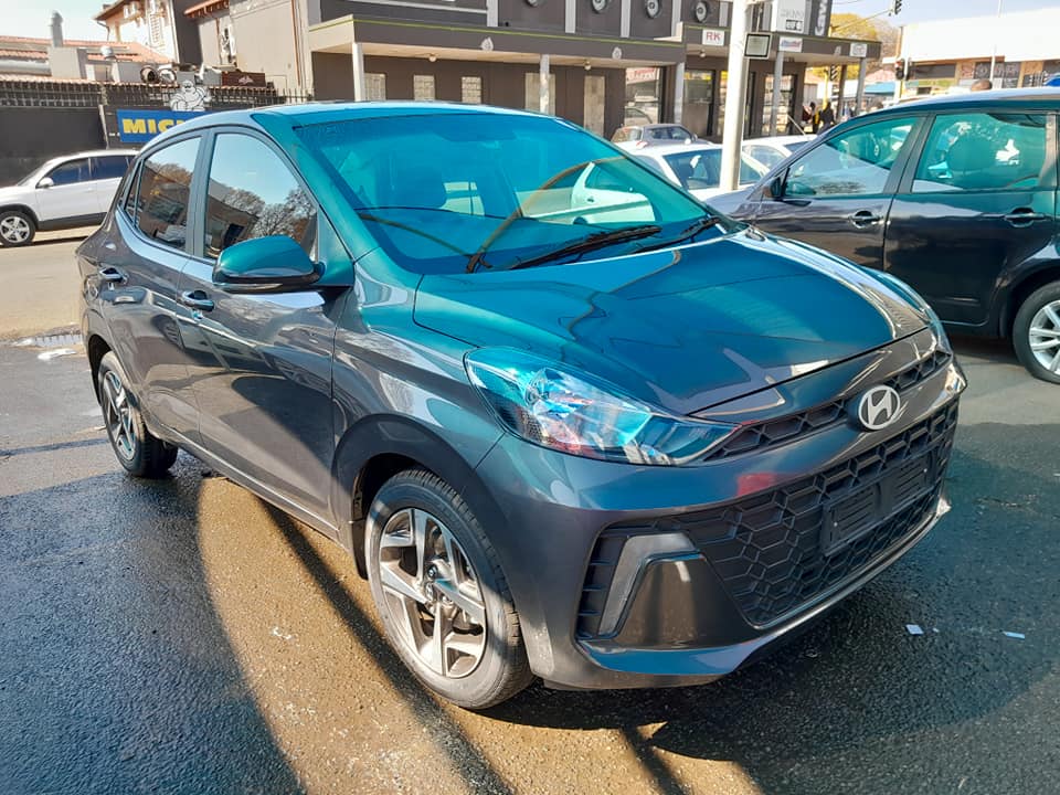 2024 HYUNDAI I10 GRAND SEDAN 1.2 MANUAL