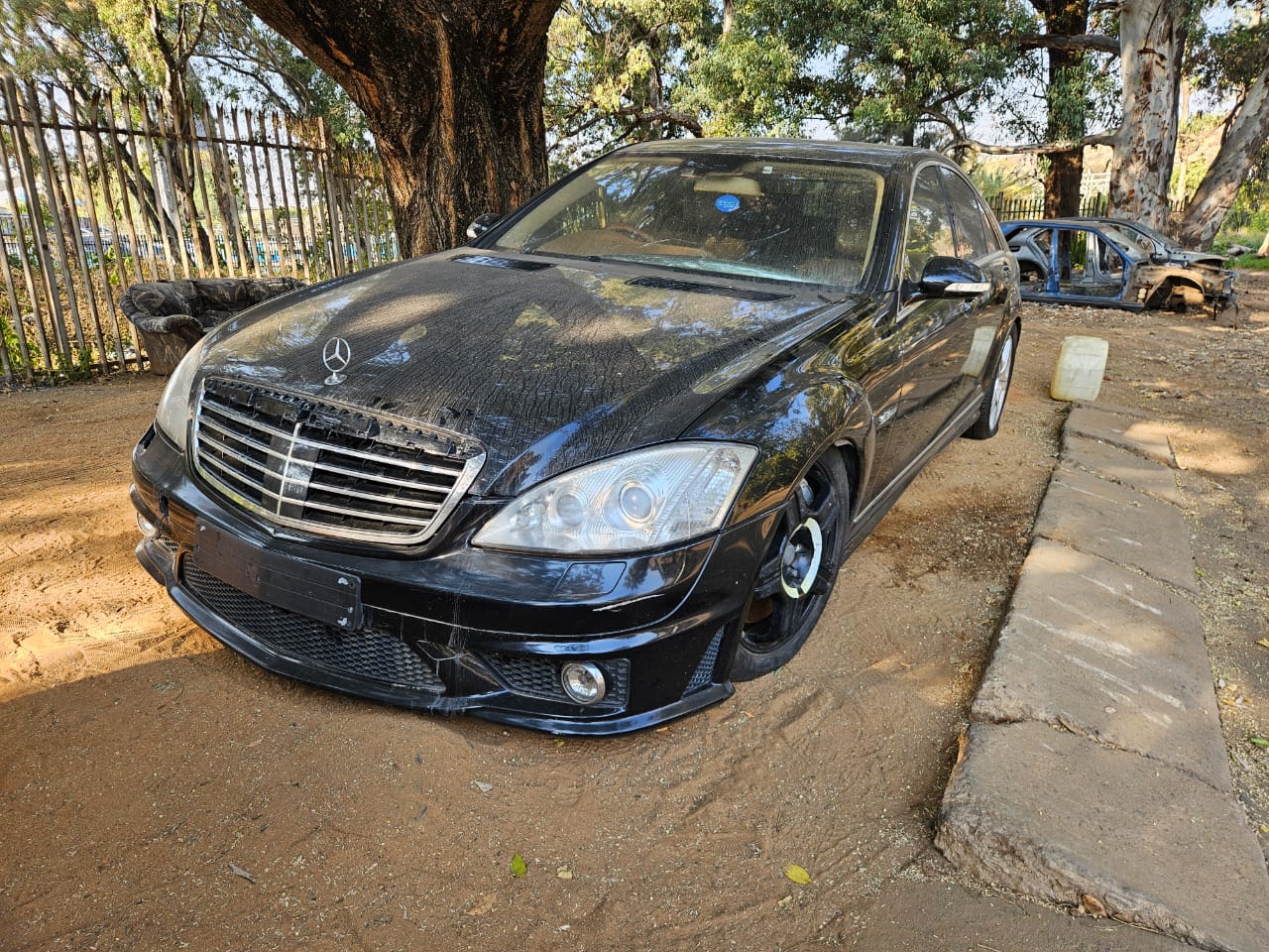Mercedes Benz AMG S63 W221 used spares used parts for sale
