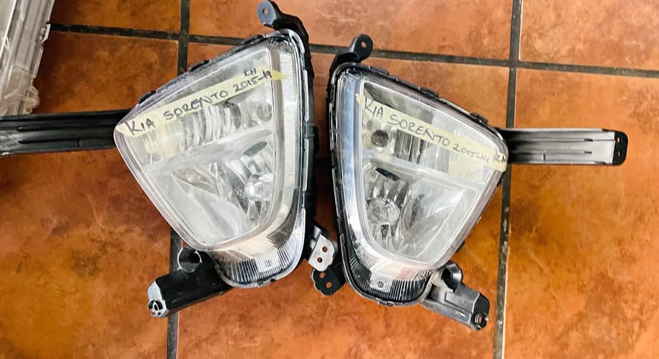 Kia Sportage fog lights 2015/19 - Private Seller Kia Sportage fog lights 2015/19 - Private Seller