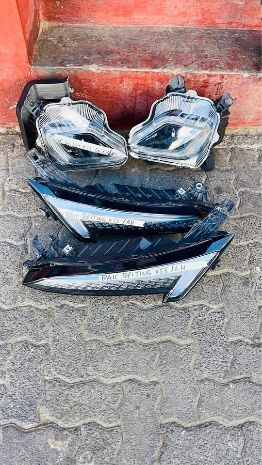BAIC Beijing X55 Headlights - Private Seller BAIC Beijing X55 Headlights - Private Seller