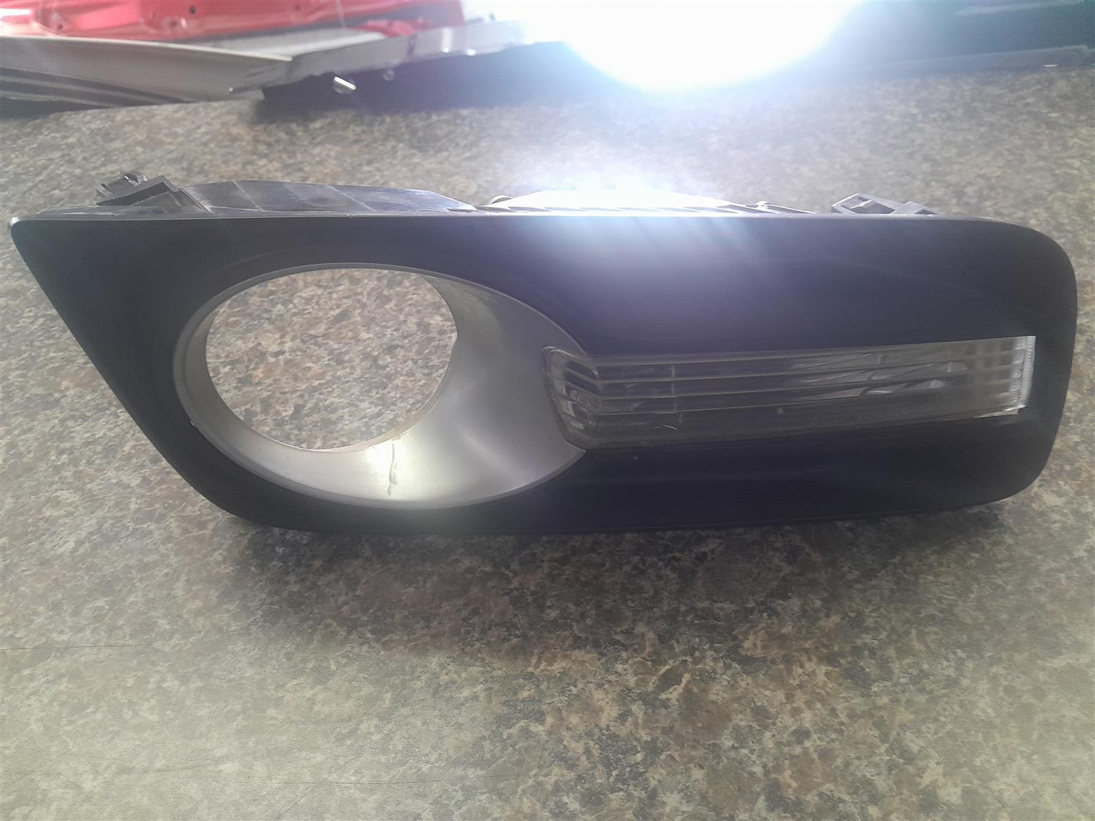 Mazda Cx7 Foglight Grill - Private Seller Mazda Cx7 Foglight Grill - Private Seller