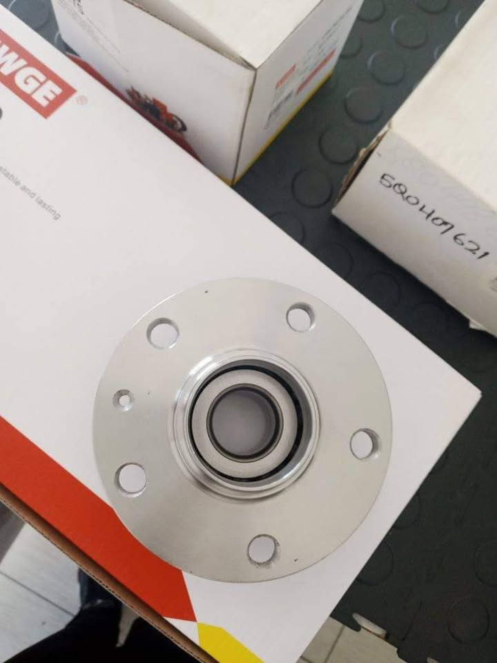 Wheel bearings for Golf - Private Seller