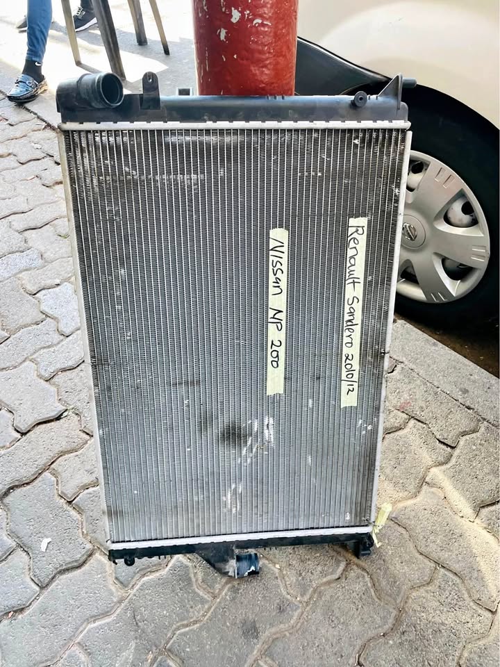 Nissan Np200 /Renault Sandero radiator - Private Seller Nissan Np200 /Renault Sandero radiator - Private Seller