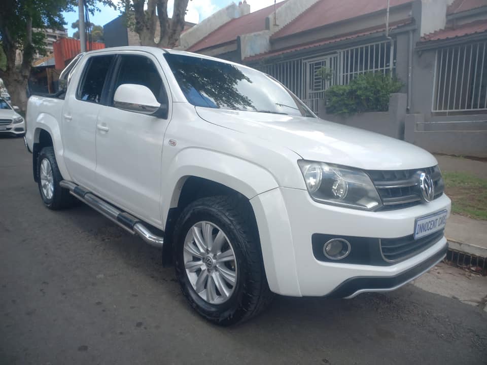 2012 VW AMAROK DOUBLE CAB BAKKIE 2.0 TDI DIESEL, MANUAL, WHITE COLOR