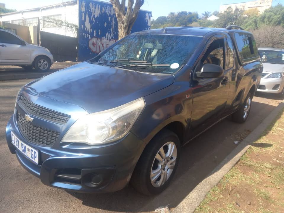2014 CHEVROLET UTILITY BAKKIE 1.4 DIESEL, MANUAL, BLUE, 105000KMS