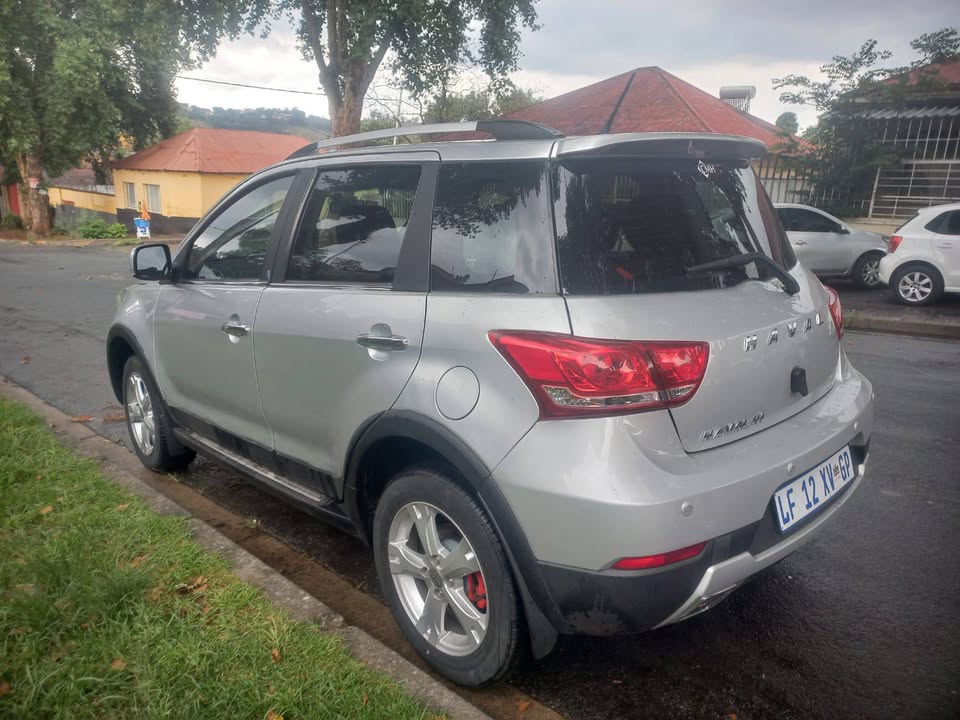 2015 Haval H1 Petrol, Manual Transmission, Silver Color, Mileage