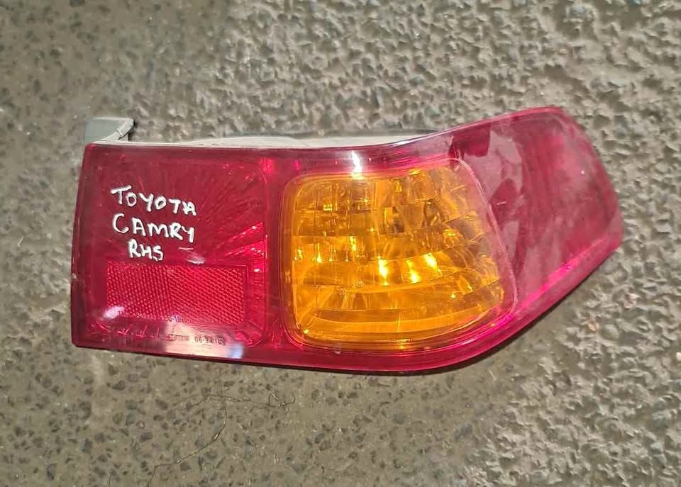 Toyota camry rhs tailight - Private Seller Toyota camry rhs tailight - Private Seller