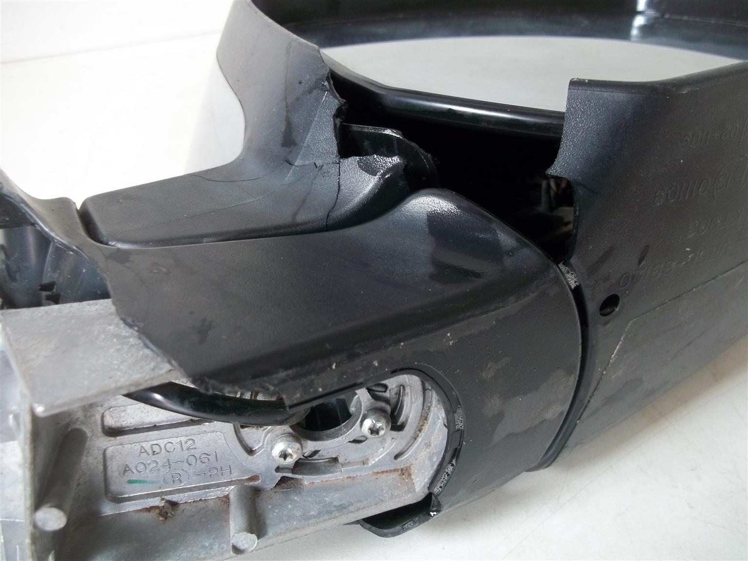 Ford Ranger T6-8 right mirrors (Electric) - Private Seller