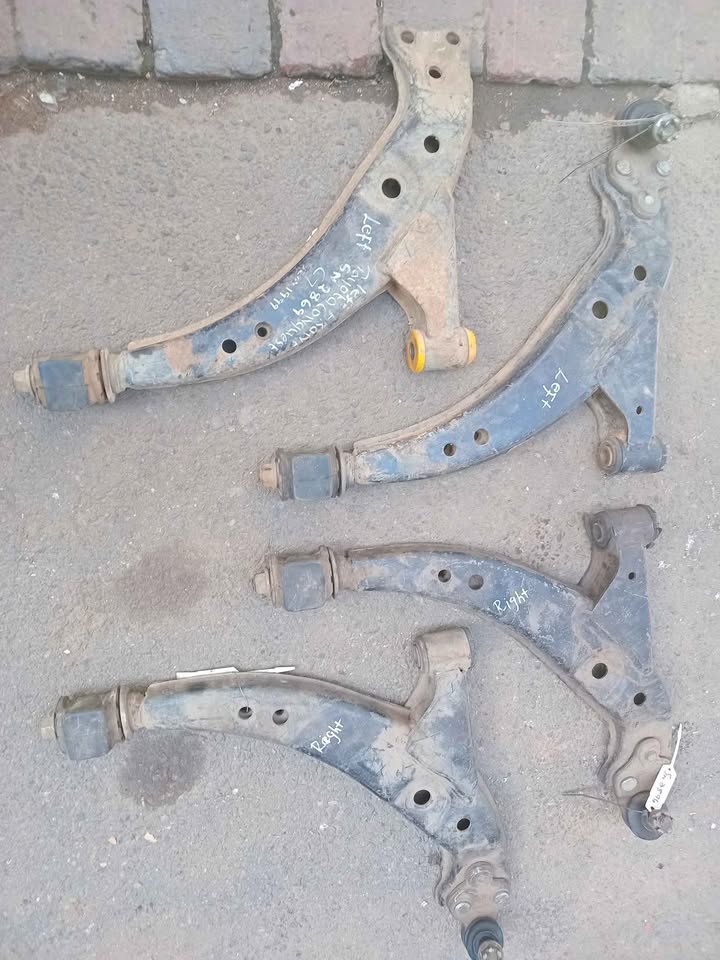 Toyota Tazz conquest n tazz left n right control arms for sale - Private Seller Toyota Tazz conquest n tazz left n right control arms for sale - Private Seller