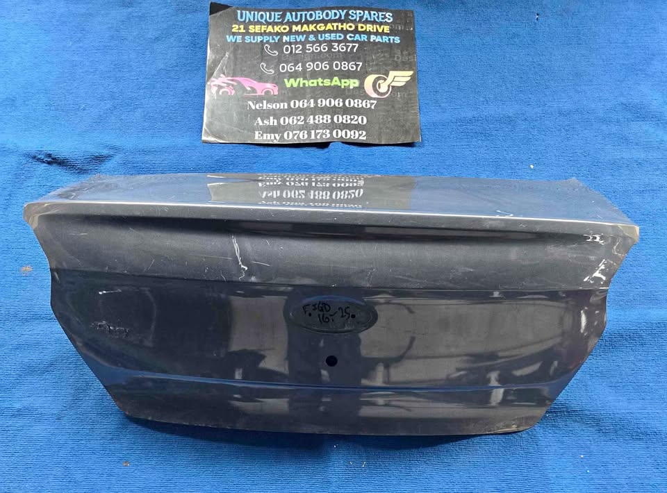 Ford Figo Sedan Boot Lid Tailgate 2016 + Ford Figo Sedan Boot Lid Tailgate 2016 +