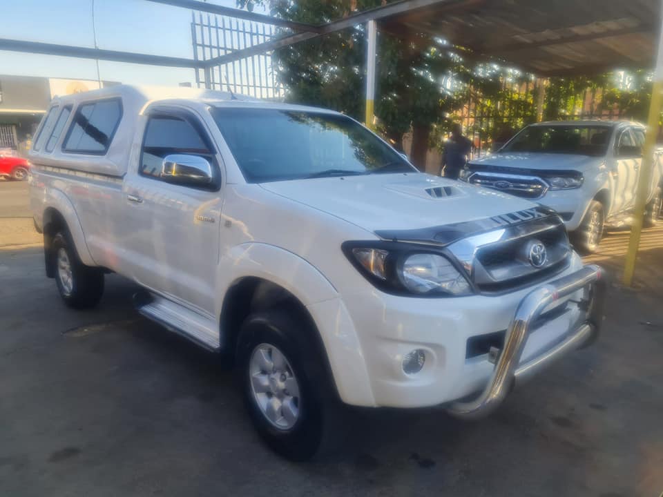 2011 Toyota Hilux 3.0 D4D 4x2 Single Cab High Rider