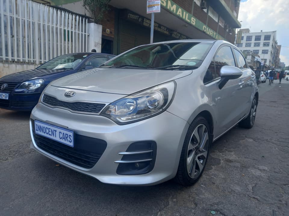 2017 KIA RIO 1.4 TEC, PETROL, MANUAL TRANSMISSION, SILVER COLOUR, 90000KM