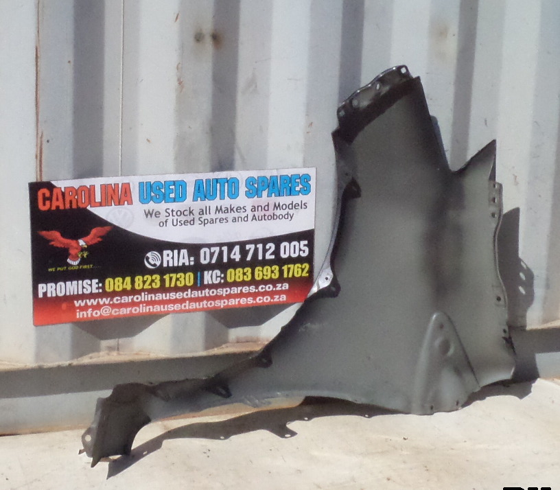 Toyota Yaris right side fender (2013-2015) - Private Seller