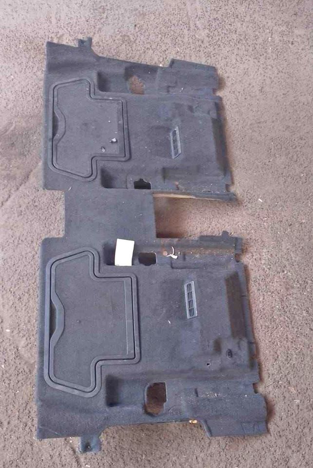 Peugeot fj 1.6 Turbo Automatic Code2 floor mat - Private Seller Peugeot fj 1.6 Turbo Automatic Code2 floor mat - Private Seller