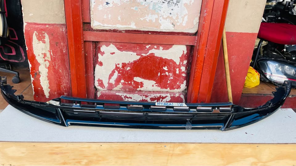Hyundai i20 bumper spoiler - Private Seller Hyundai i20 bumper spoiler - Private Seller