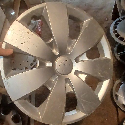 Toyota used wheel cap - Private Seller Toyota used wheel cap - Private Seller