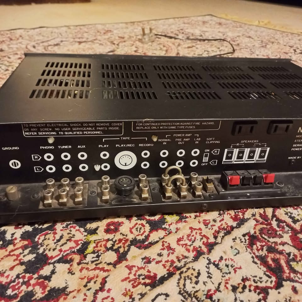 Vintage Nad 3020