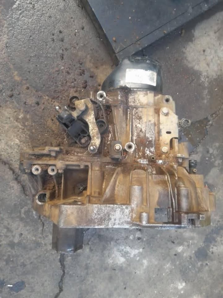 NISSAN NP200 GEARBOX AVAILABLE - Private Seller NISSAN NP200 GEARBOX AVAILABLE - Private Seller