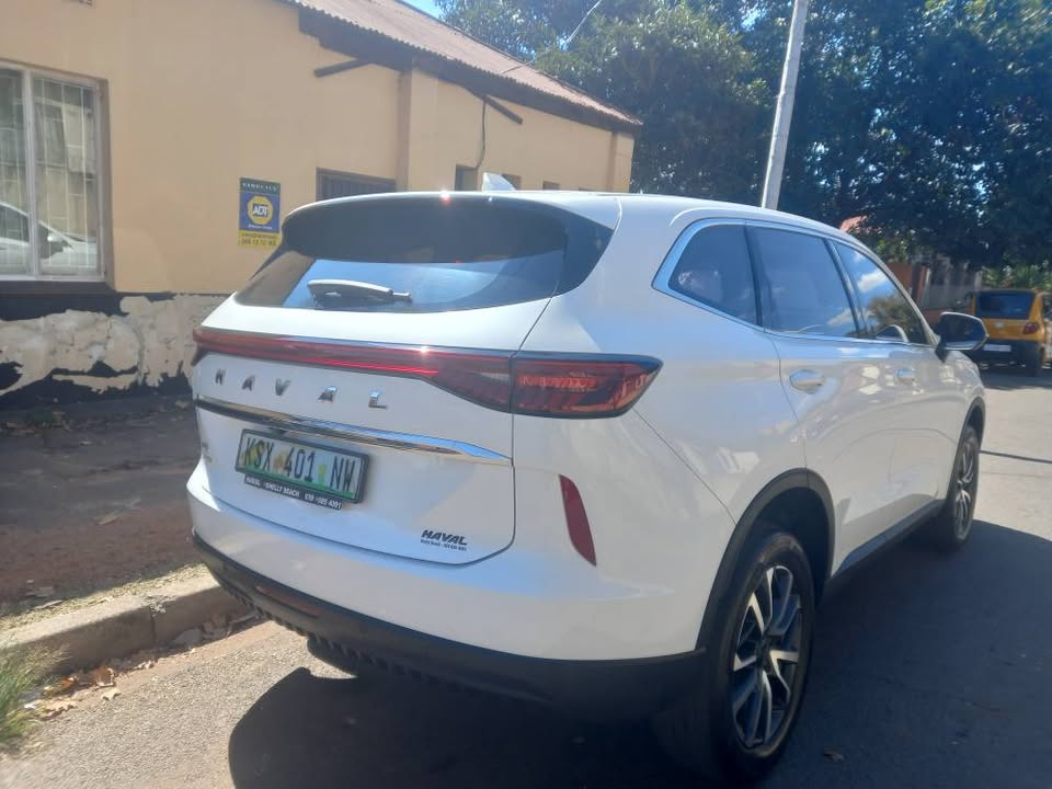2022 HAVAL H6 PREMIUM AUTOMATIC, WHITE, LEATHER SEATS REVERSE CAMERA AND SENSORS, .