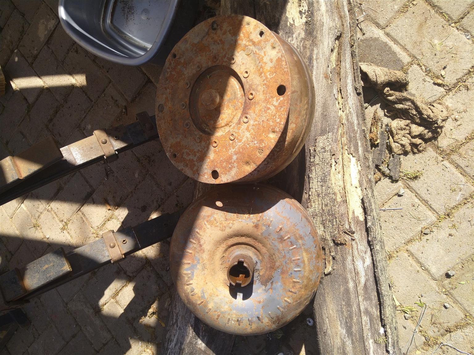 BMW E53 Torque converter x 2  ( 1 x Reconditioned) - Private Seller
