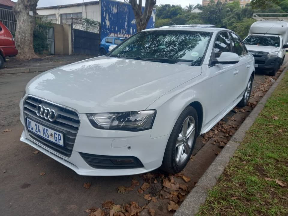 2015 AUDI A4 1.8 TFSI AUTOMATIC, WHITE,  LEATHER SEATS, SUNROOF.