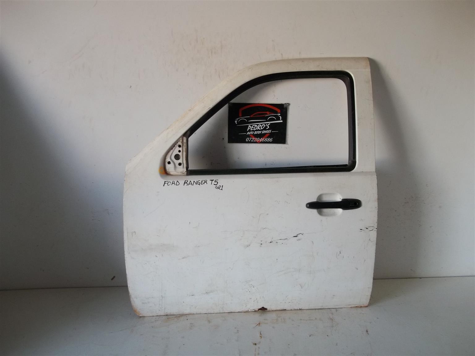 Ford Ranger T5 '06-'11 left front door - Private Seller Ford Ranger T5 '06-'11 left front door - Private Seller