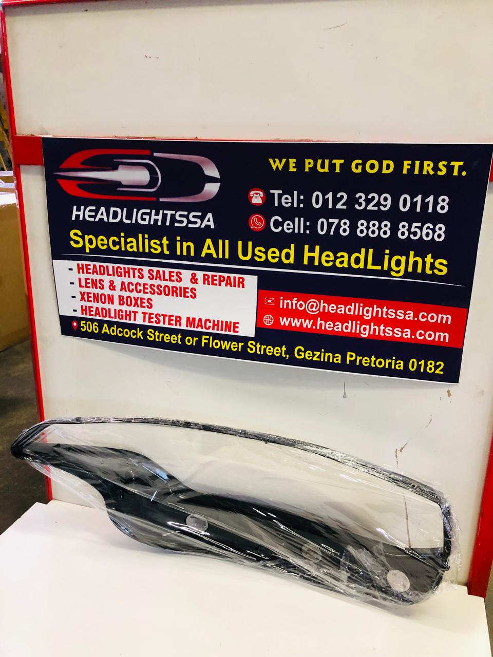 Volvo XC90 left side headlight replacement lens - Private Seller