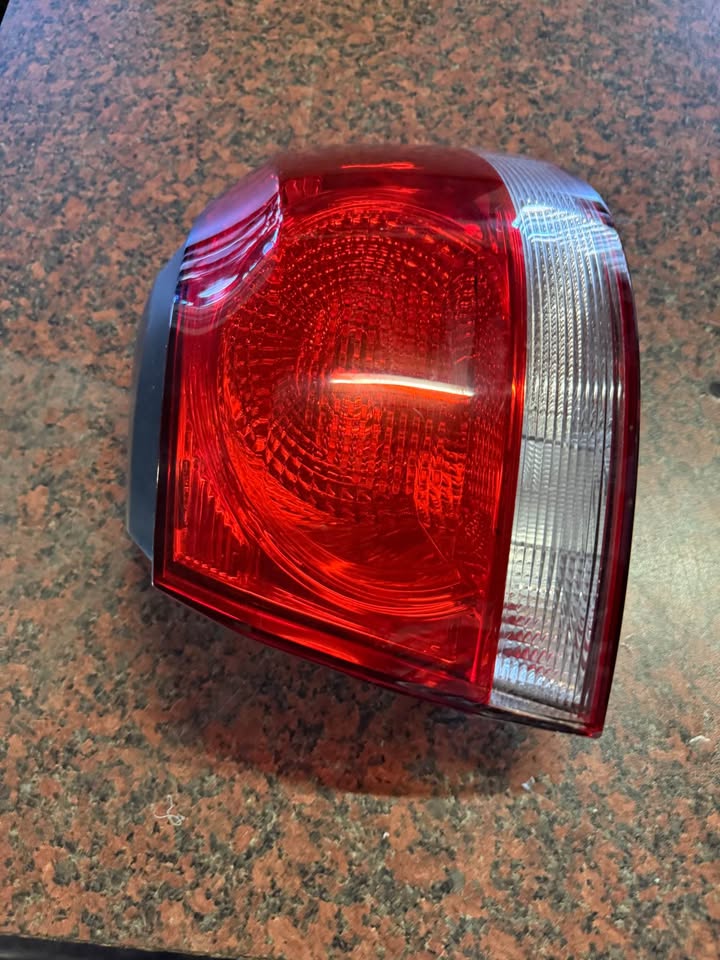 VW Golf 6 Right Tail Light - Private Seller VW Golf 6 Right Tail Light - Private Seller