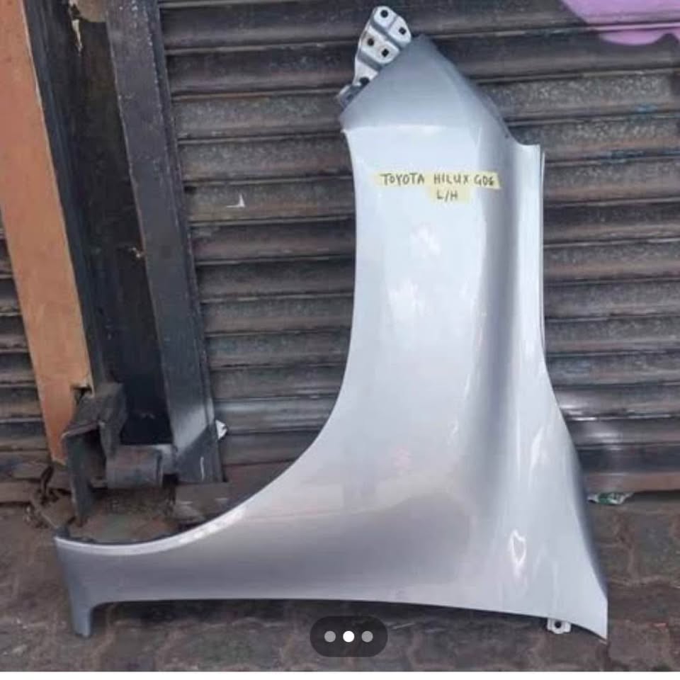 Toyota Hilux GD6 fender Leftside Call or Dm - Private Seller Toyota Hilux GD6 fender Leftside Call or Dm - Private Seller