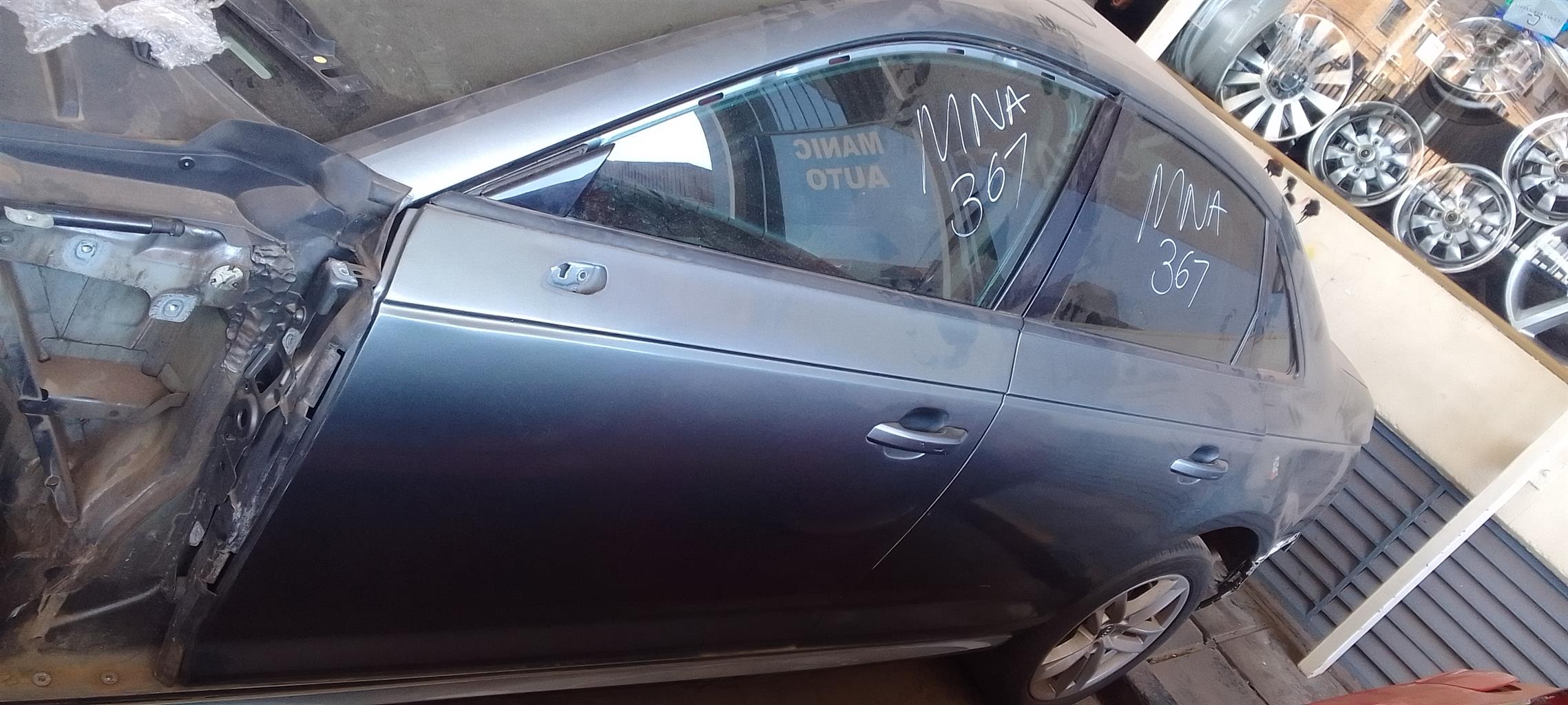 Audi A4 B9 1.4 TFSI Doors for SALE - Private Seller Audi A4 B9 1.4 TFSI Doors for SALE - Private Seller