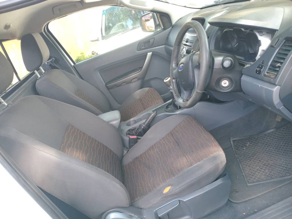 2012 Ford Ranger 2.2 TDCi Single-Cab White, Manual, Diesel 115000km