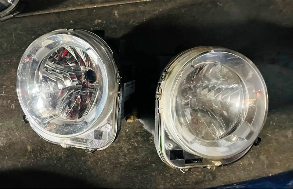Jeep Renegade headlights - Private Seller Jeep Renegade headlights - Private Seller