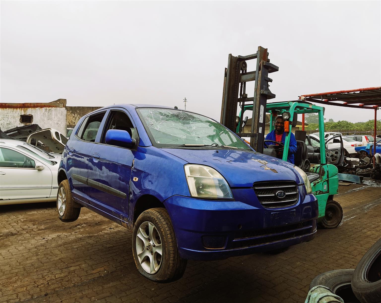 2005 Kia  Picanto 1.1 – Stripping for Spares