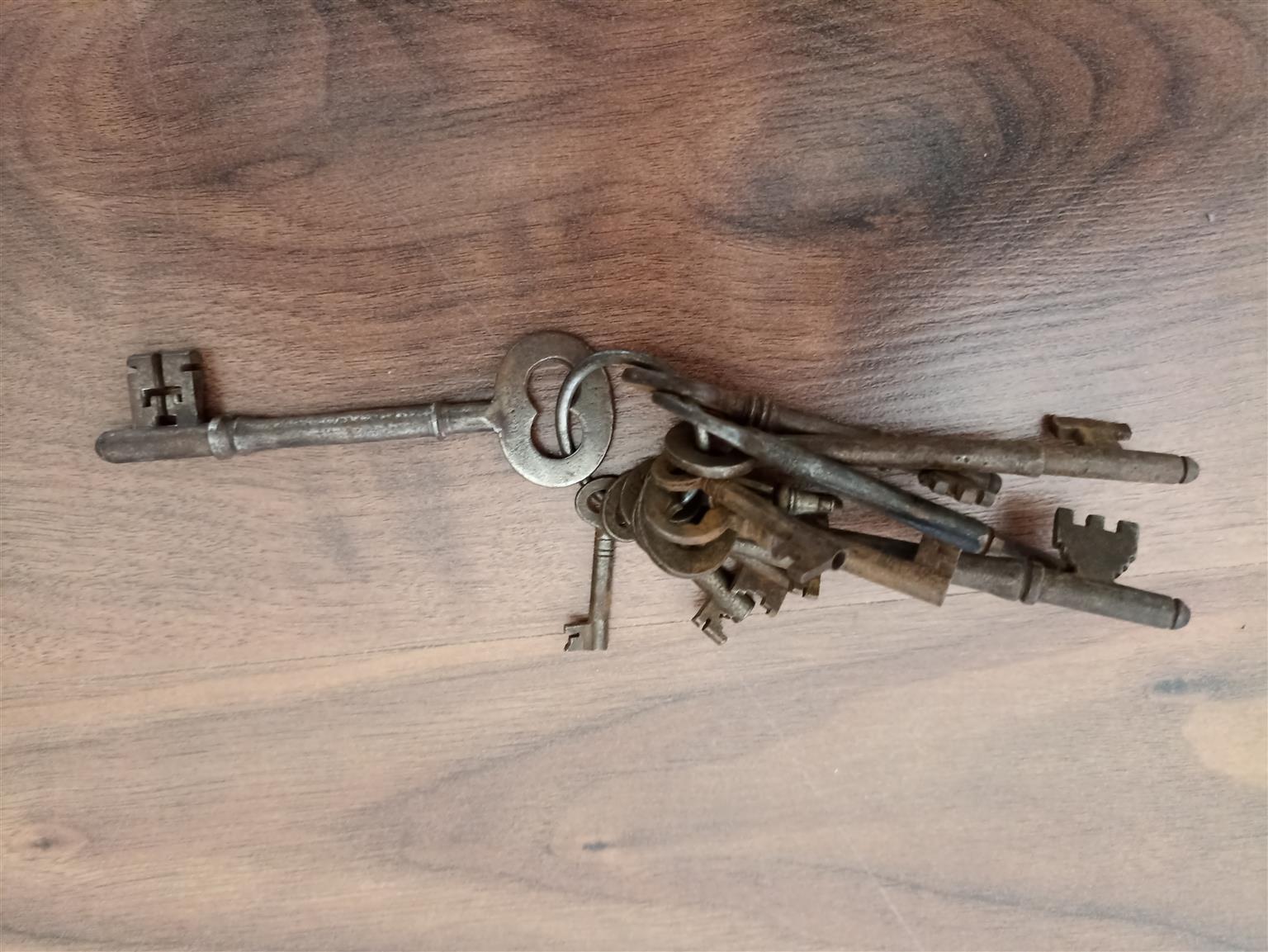 Keys (vintage)