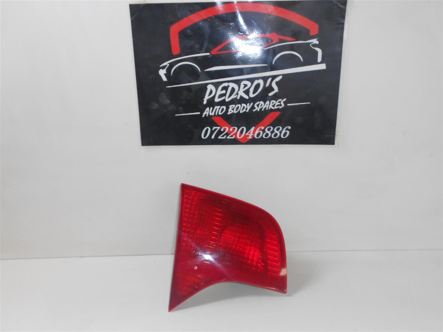 Audi A4 B7 Inner Left Tail Light - Private Seller Audi A4 B7 Inner Left Tail Light - Private Seller