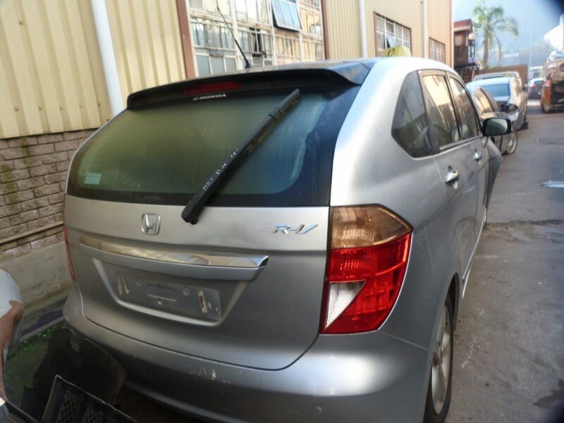 HONDA CRV 2.0 RVI Stripping for spares - Private Seller HONDA CRV 2.0 RVI Stripping for spares - Private Seller