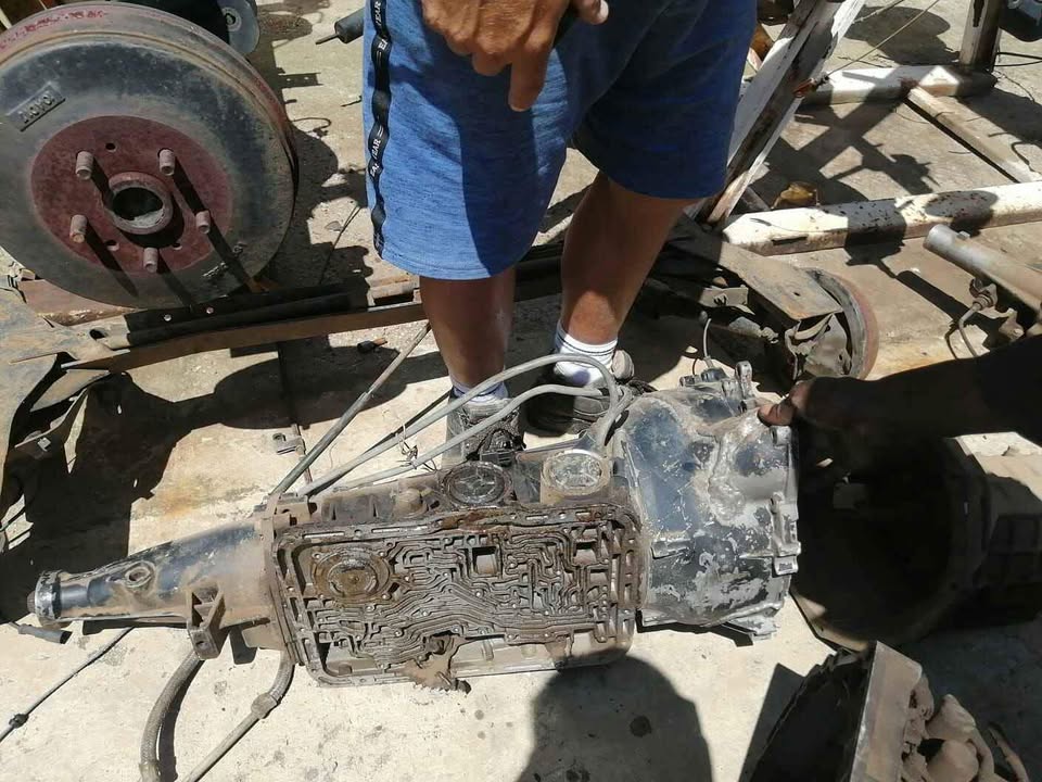 Ford sapphire automatic gearbox for sale - Private Seller Ford sapphire automatic gearbox for sale - Private Seller