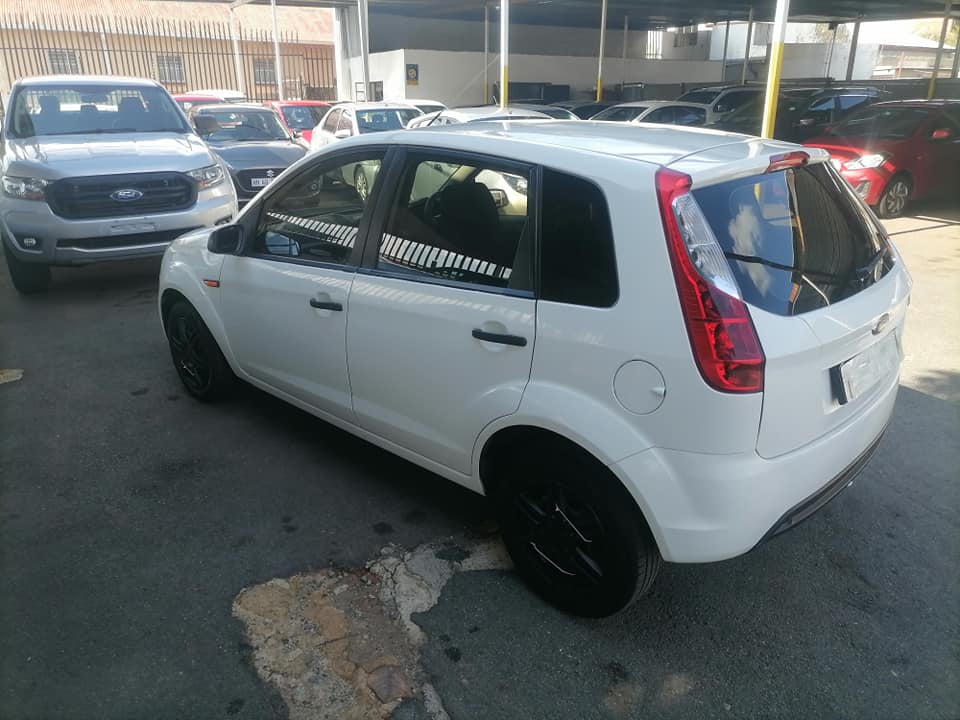 2012 Ford Figo 1.4 Hatchback