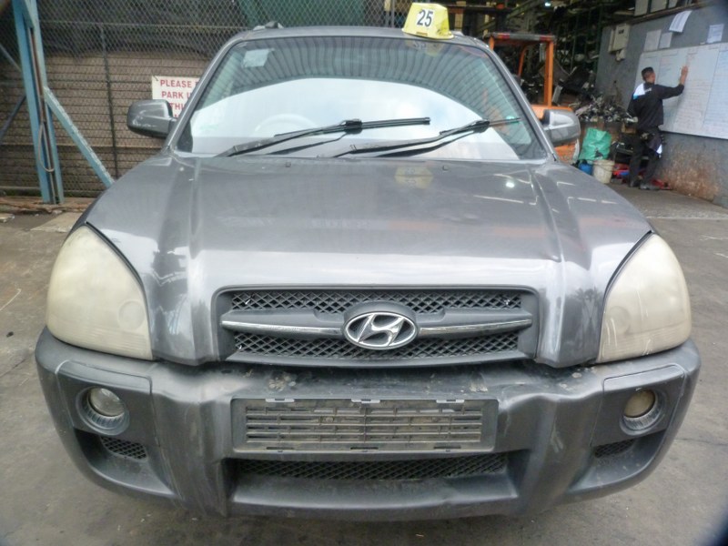 Hyundai Tucson 2.0 Manual G4GC Grey - 2007 SPARESBOYZ STRIPPING FOR SPARES - Private Seller Hyundai Tucson 2.0 Manual G4GC Grey - 2007 SPARESBOYZ STRIPPING FOR SPARES - Private Seller